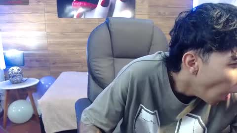 JasperFlame online show from 10/10/25, 01:21