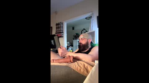 Snapshot of jasperh98 chatting on 06/11/26, 10:02 jasperh98 online show from 06/11/26, 10:02