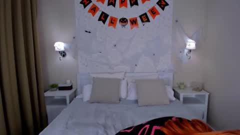 Snapshot of jass_kiss chatting on 10/27/25, 02:04 Charlotte online show from 10/27/25, 02:04