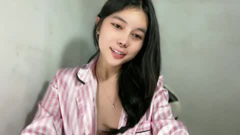 Snapshot of jassie_baee chatting on 07/17/26, 10:55 jassie_baee online show from 07/17/26, 10:55