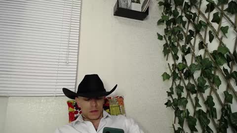 JKing  online show from 01/12/25, 02:14