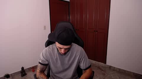 JKing  online show from 04/07/26, 01:33