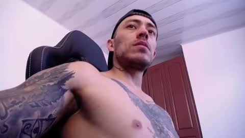 JKing  online show from 04/24/26, 04:42