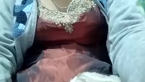 jasspreettt online show from 01/01/25, 05:01