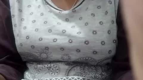 jasspreettt online show from 04/01/26, 04:48