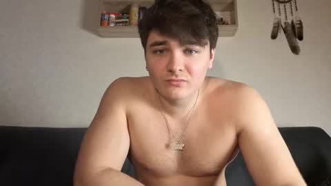 Snapshot of jastinpet chatting on 09/11/25, 01:55 jastinpet online show from 09/11/25, 01:55