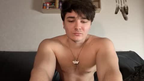 Snapshot of jastinpet chatting on 10/02/25, 12:23 jastinpet online show from 10/02/25, 12:23