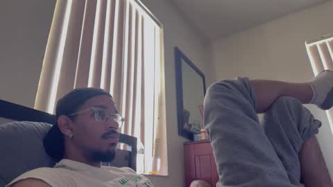  Jorge  online show from 12/19/25, 07:21