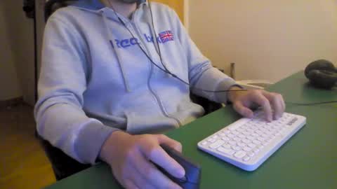 Snapshot of javi94valenciap chatting on 03/09/25, 05:28 javi94valenciap online show from 03/09/25, 05:28