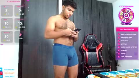 Snapshot of javier_hot27_ chatting on 05/28/26, 08:28 Javier Herrera online show from 05/28/26, 08:28