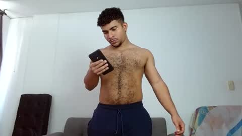 Snapshot of javier_hot27_ chatting on 06/29/26, 04:29 Javier Herrera online show from 06/29/26, 04:29