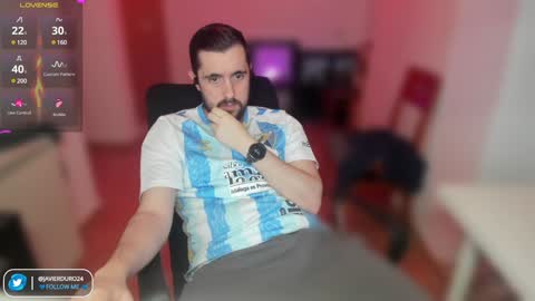 javierduro24 online show from 12/08/24, 03:56