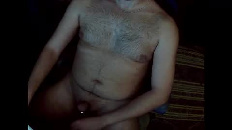 Snapshot of javiererik chatting on 01/22/25, 07:03 javi online show from 01/22/25, 07:03