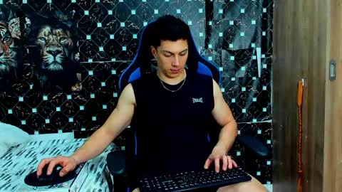 Javier online show from 05/06/26, 06:08