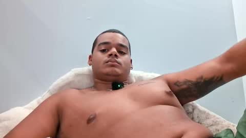 Snapshot of javiricorich chatting on 05/21/26, 06:20 javiSdick online show from 05/21/26, 06:20