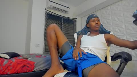 Snapshot of jax_maliq chatting on 09/17/25, 02:13 jax_maliq online show from 09/17/25, 02:13