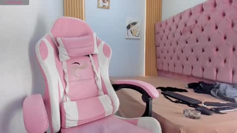 Snapshot of jax_maliq chatting on 10/01/25, 02:17 jax_maliq online show from 10/01/25, 02:17