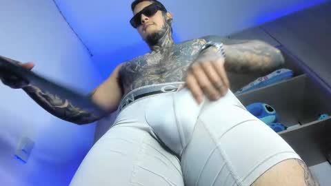 Michael independient model online show from 02/24/26, 07:23