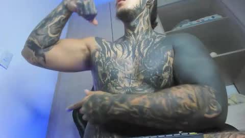 Michael independient model online show from 03/09/26, 08:46