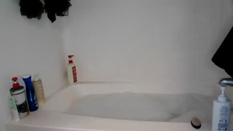 jax online show from 04/16/26, 07:09