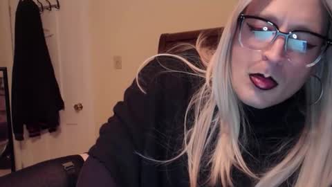 jay3517 online show from 11/07/25, 06:35