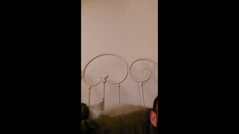 Snapshot of jay760185 chatting on 02/18/26, 02:29 jay760185 online show from 02/18/26, 02:29