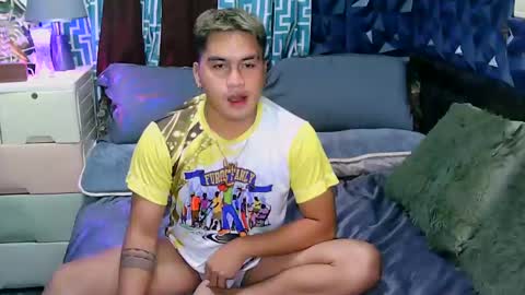 jay_eel online show from 02/18/25, 07:43