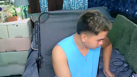 jay_eel online show from 02/19/25, 07:39