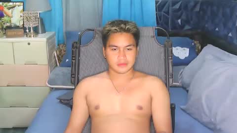 jay_eel online show from 03/12/25, 07:57