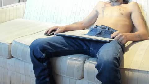 Snapshot of jay_short7863 chatting on 09/12/25, 05:13 O F jay short786 online show from 09/12/25, 05:13