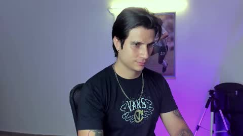 Jay Alvarrez online show from 09/08/25, 08:08