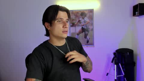 Jay Alvarrez online show from 09/15/25, 08:53