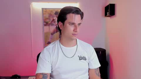 Jay Alvarrez online show from 10/03/25, 08:28