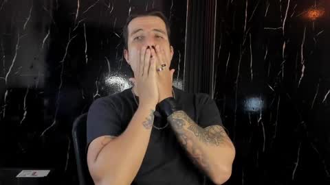 Jay Alvarrez online show from 04/19/26, 02:38