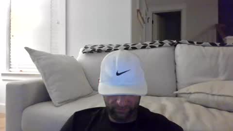 Snapshot of jaybee8112 chatting on 07/22/26, 09:01 jaybee8112 online show from 07/22/26, 09:01