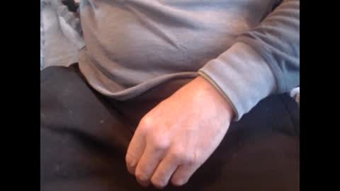 sissy gurl online show from 12/23/24, 11:28