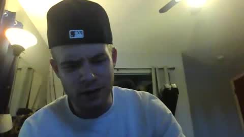 Snapshot of jaybrik92 chatting on 12/14/25, 02:00 Jlio Delgauto online show from 12/14/25, 02:00