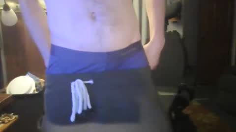 Snapshot of jaybrik92 chatting on 05/01/26, 05:45 Jlio Delgauto online show from 05/01/26, 05:45