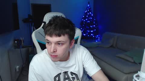 Jayce online show from 12/29/24, 11:18