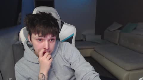 Jayce online show from 02/14/25, 06:19