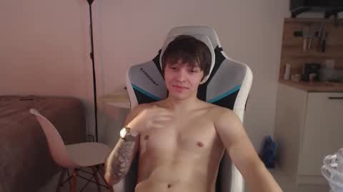 Jayce online show from 09/17/25, 03:14