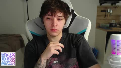 Jayce online show from 12/21/25, 02:41