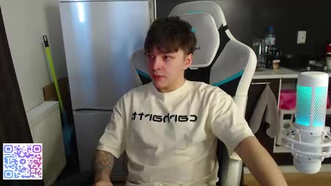 Jayce online show from 02/25/26, 08:35