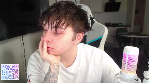 Jayce online show from 04/21/26, 04:08