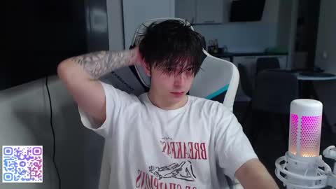 Snapshot of jayce_icestone chatting on 06/01/26, 01:24 Jayce online show from 06/01/26, 01:24