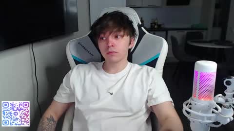 Snapshot of jayce_icestone chatting on 06/02/26, 04:31 Jayce online show from 06/02/26, 04:31