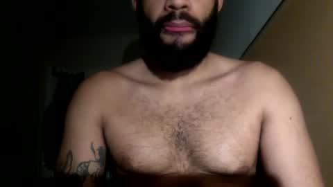 Snapshot of jayclit007 chatting on 02/06/25, 12:33 infogushy online show from 02/06/25, 12:33