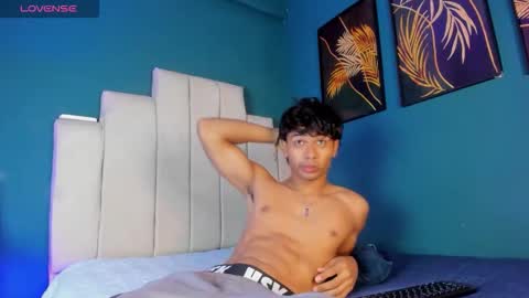 jaycobblack1 online show from 10/19/25, 12:17