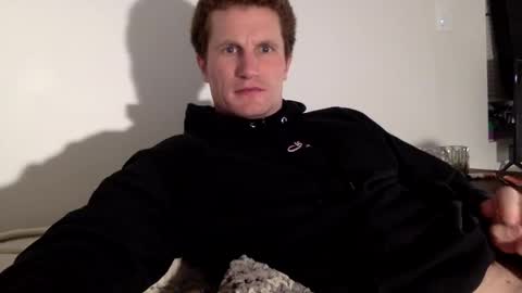 jaycup1989 online show from 12/14/24, 08:02