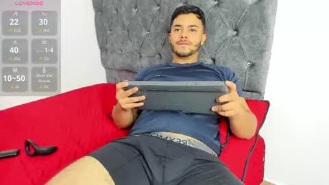jayd_muscle1 online show from 06/10/26, 05:23